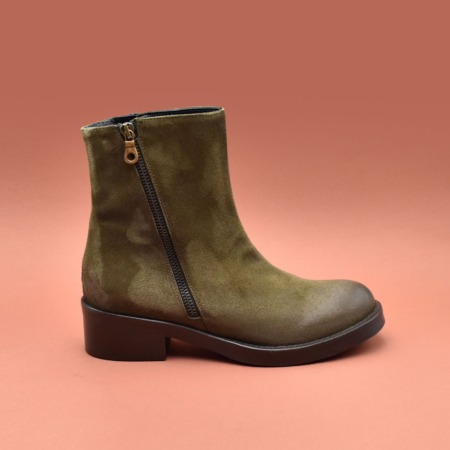 BIKER IN CROSTA SCAMOSCIATA